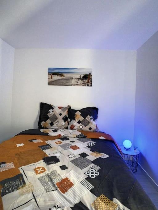 Cosy T2 Wifi Parking Proche Gare Centre Ville Saint-Quentin  Exteriér fotografie